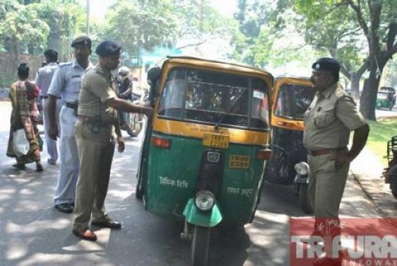 Violation of HC order: Unruly auto drivers continues to carry more than three passengers